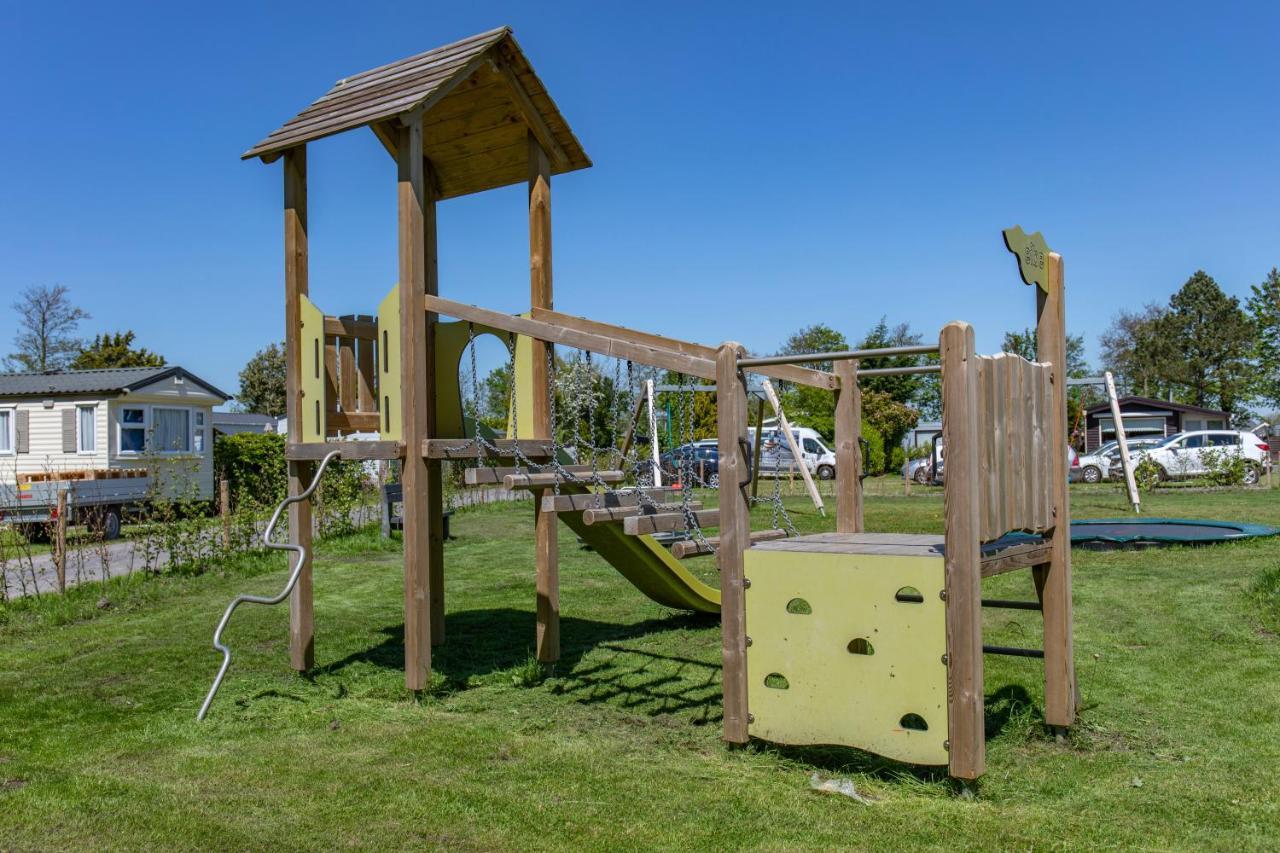 Bungalow 36 Op Recreatiepark De Wielen سينت مارتن المظهر الخارجي الصورة